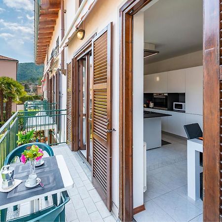 Tresa Bay House - Lugano Lake ลาเวนา ปอนเต เตรซา ภายนอก รูปภาพ