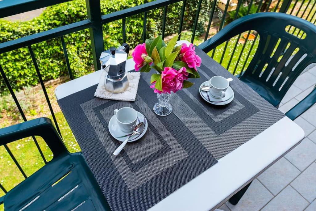 Tresa Bay House - Lugano Lake ลาเวนา ปอนเต เตรซา ภายนอก รูปภาพ