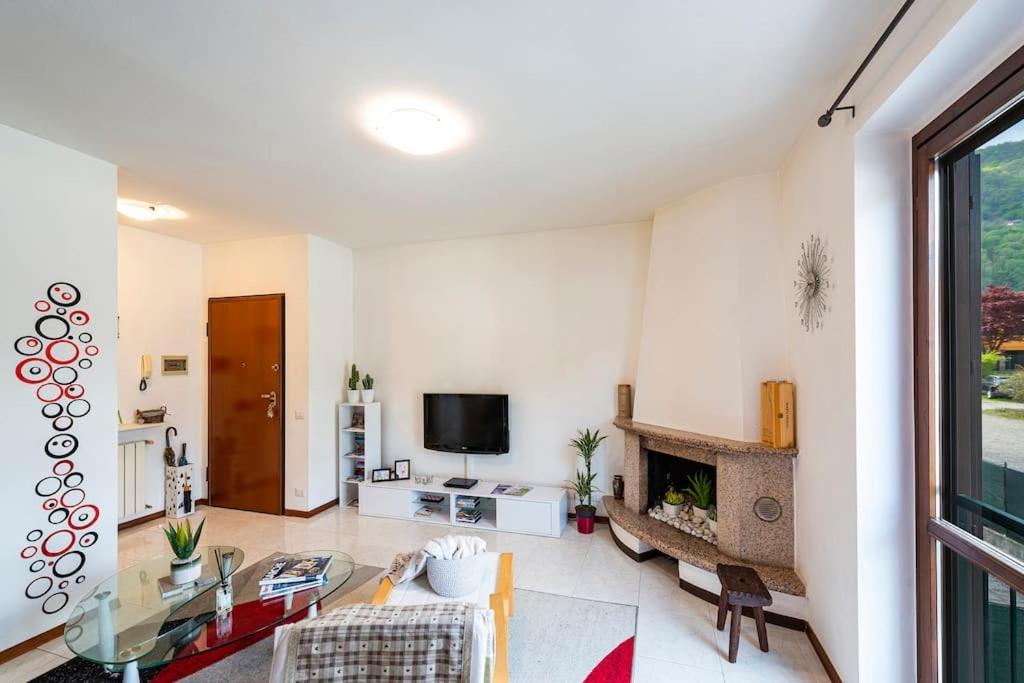 Tresa Bay House - Lugano Lake ลาเวนา ปอนเต เตรซา ภายนอก รูปภาพ